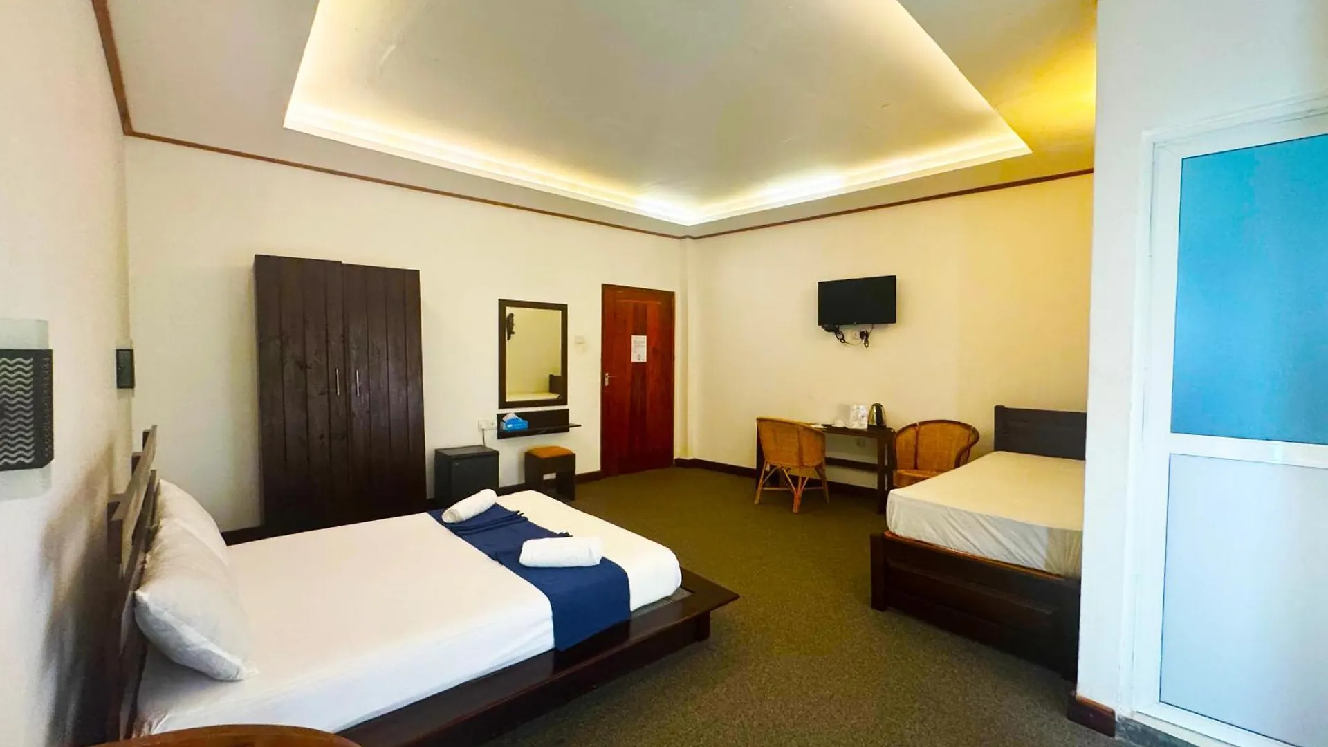 Nico Lagoon Hotel Negombo