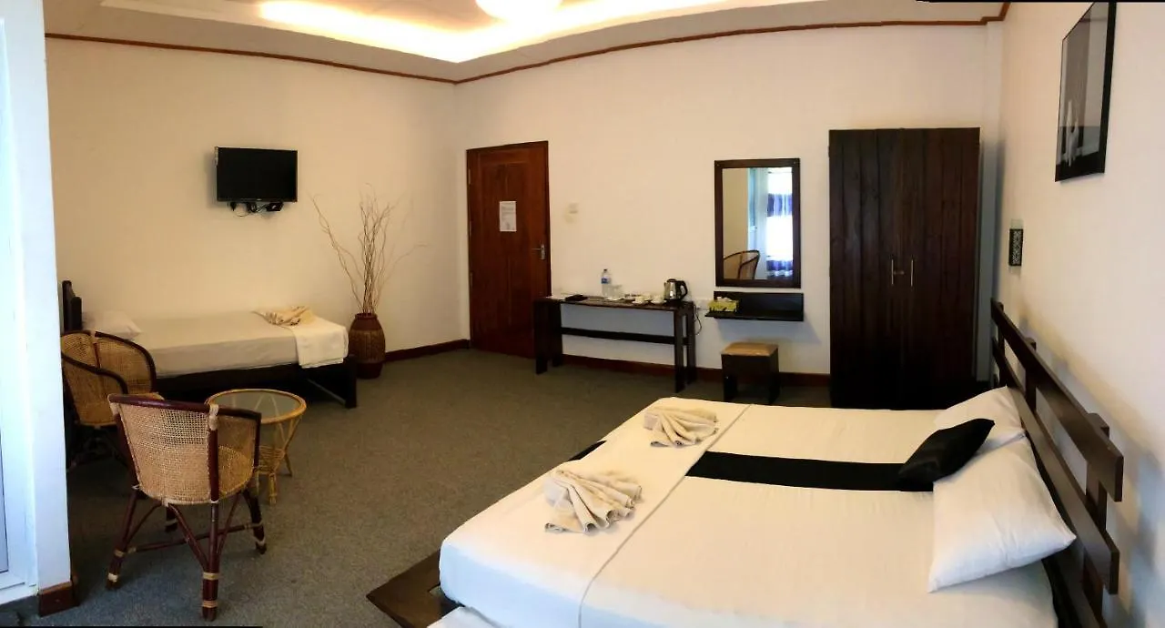 ***  Nico Lagoon Hotel Negombo Sri Lanka