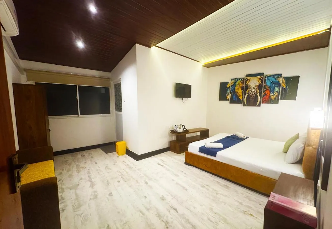 Nico Lagoon Hotel Negombo 3*,