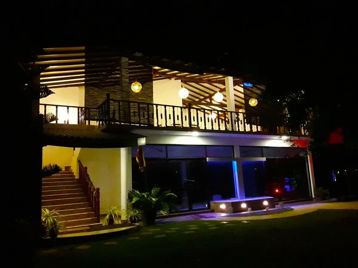 ***  Nico Lagoon Hotel Negombo Sri Lanka