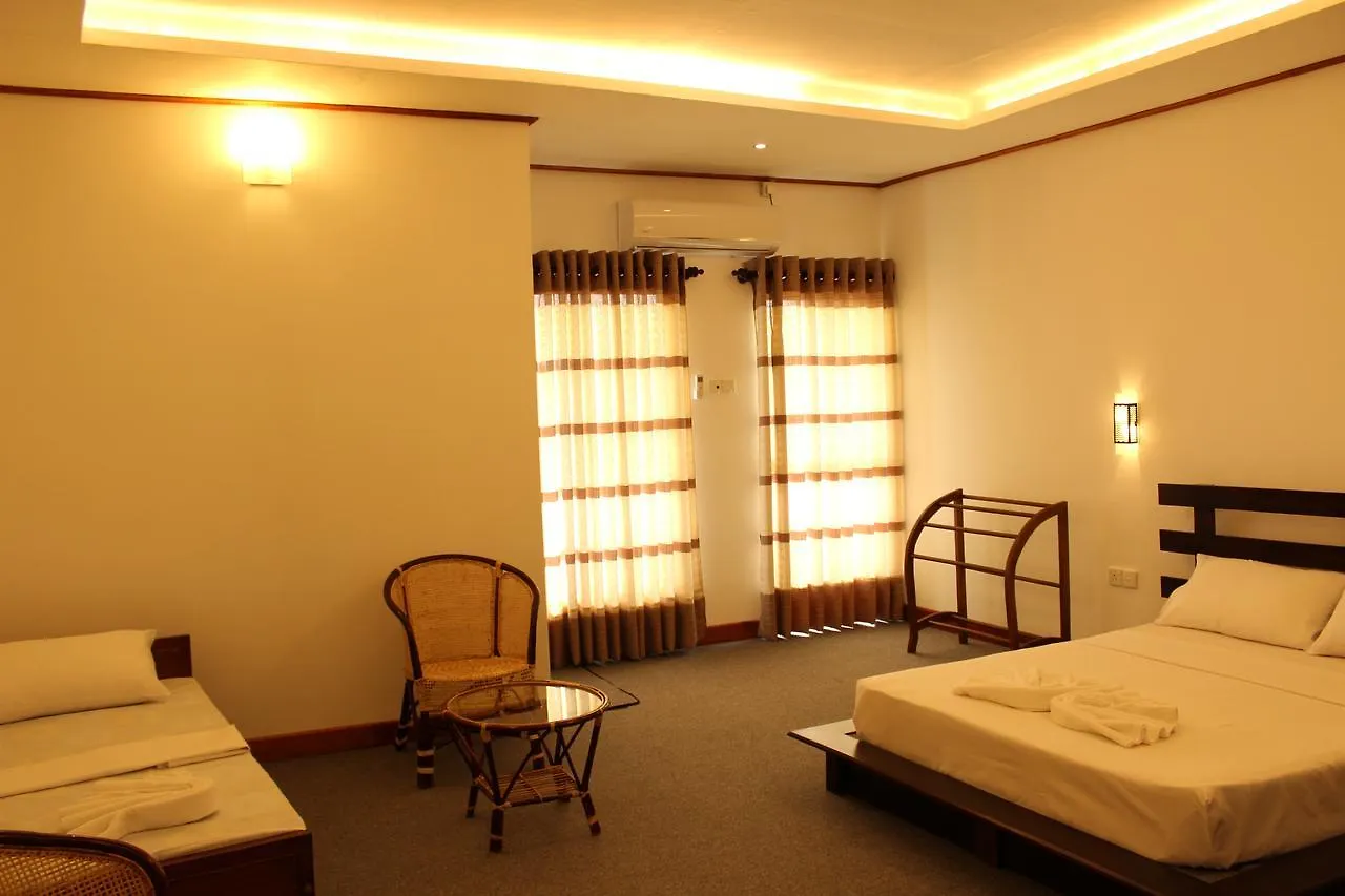 Nico Lagoon Hotel Negombo